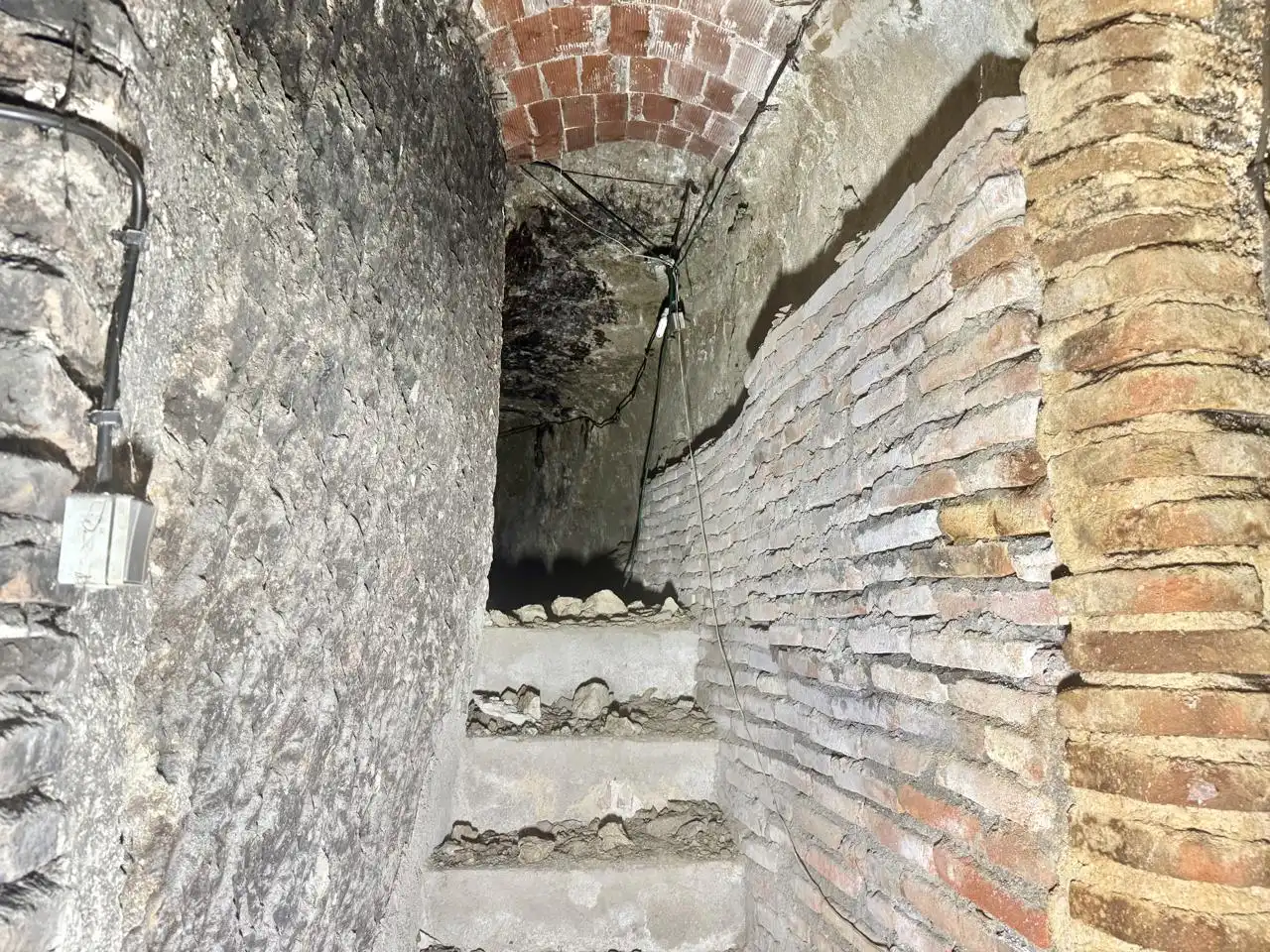 Local en venta en Madrigal de las Altas Torres
