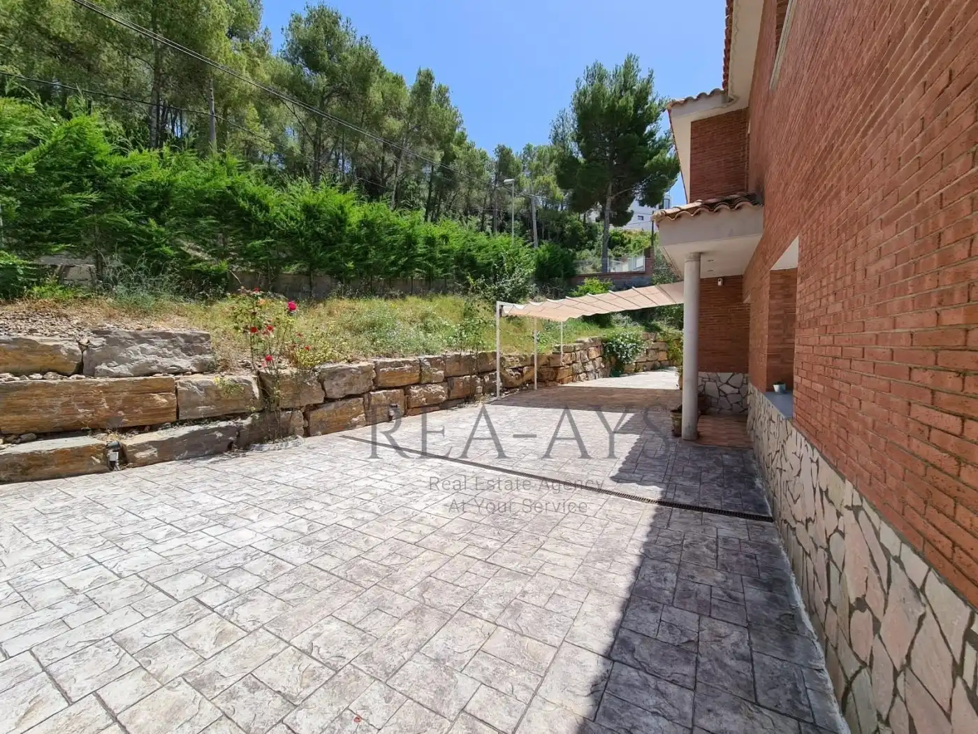 Jardín de Casa o chalet en venta en Cervelló con Aire acondicionado, Calefacción y Jardín privado