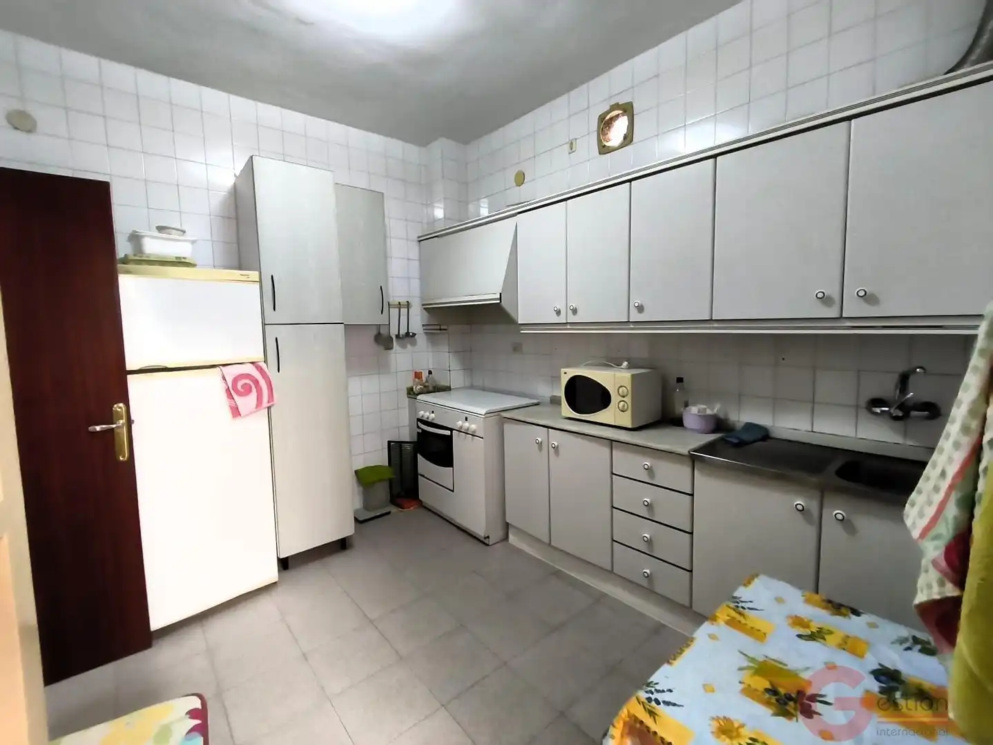 Cuina de Casa o xalet en venda en Motril amb Terrassa i Traster