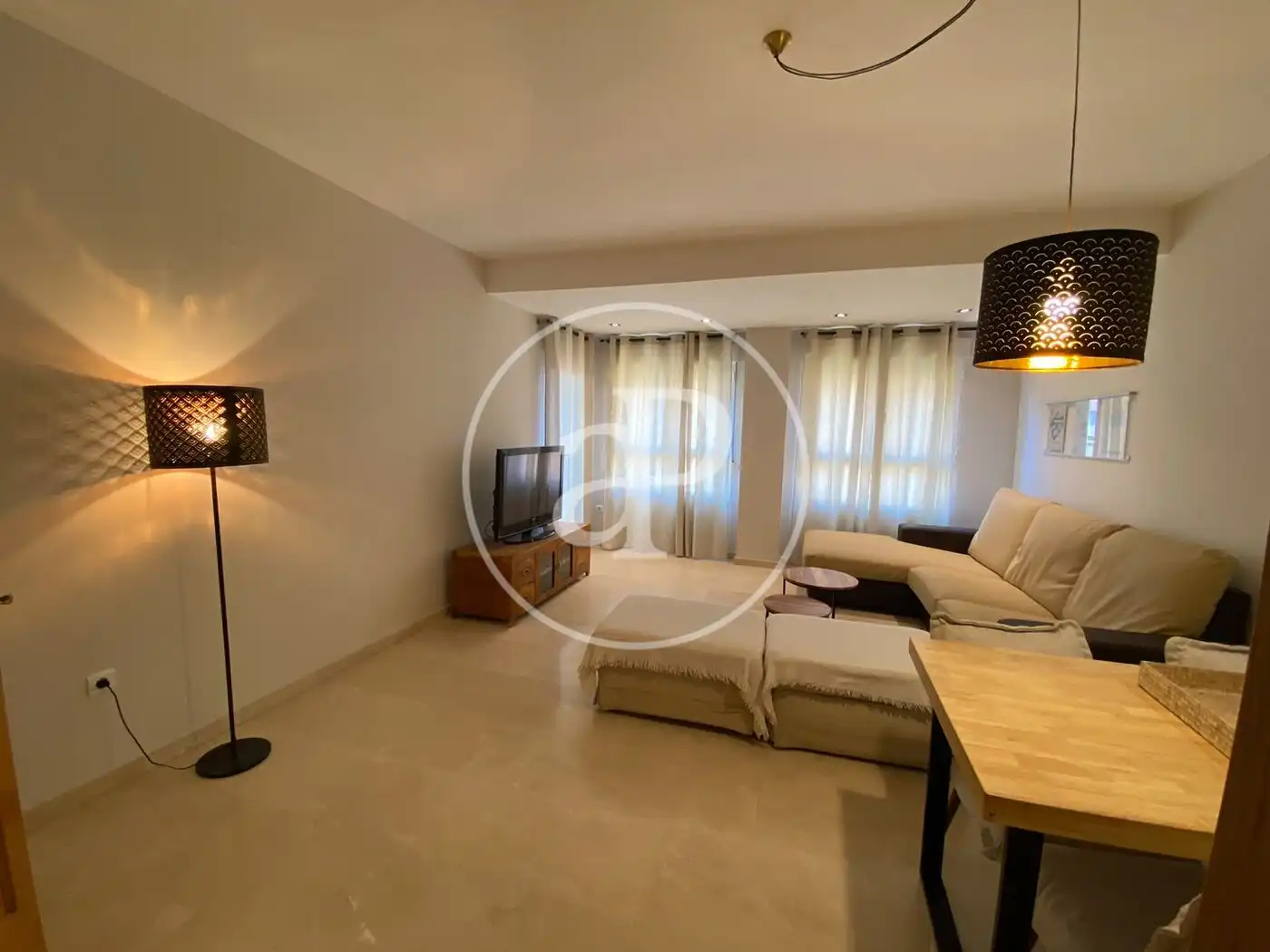 Sala de estar de Piso de alquiler en Valencia con Aire acondicionado, Calefacción y Jardín privado