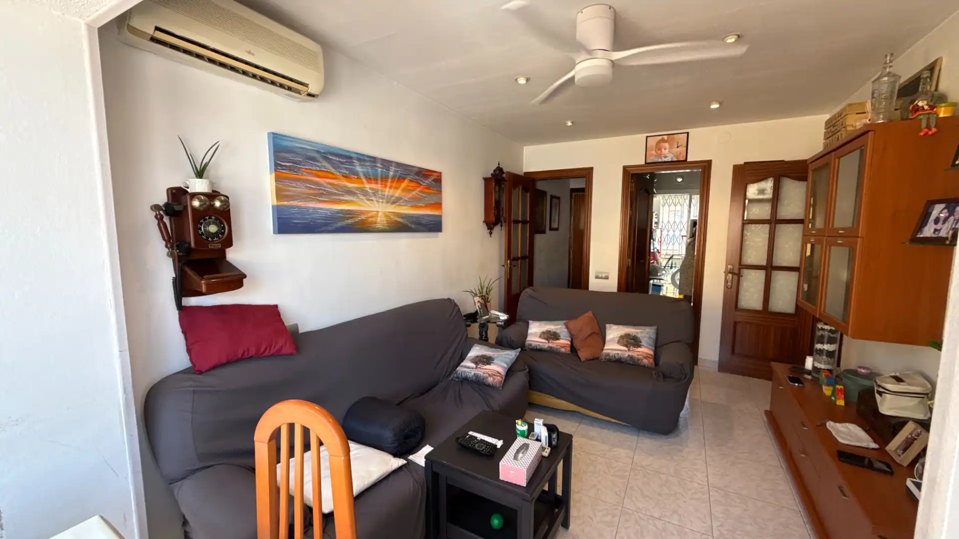 Sala d'estar de Pis en venda en Castelldefels amb Aire condicionat i Balcó