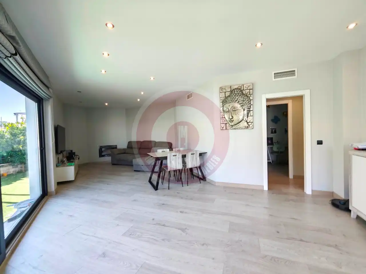 Sala de estar de Casa o chalet en venta en Vélez-Málaga con Aire acondicionado, Jardín privado y Terraza