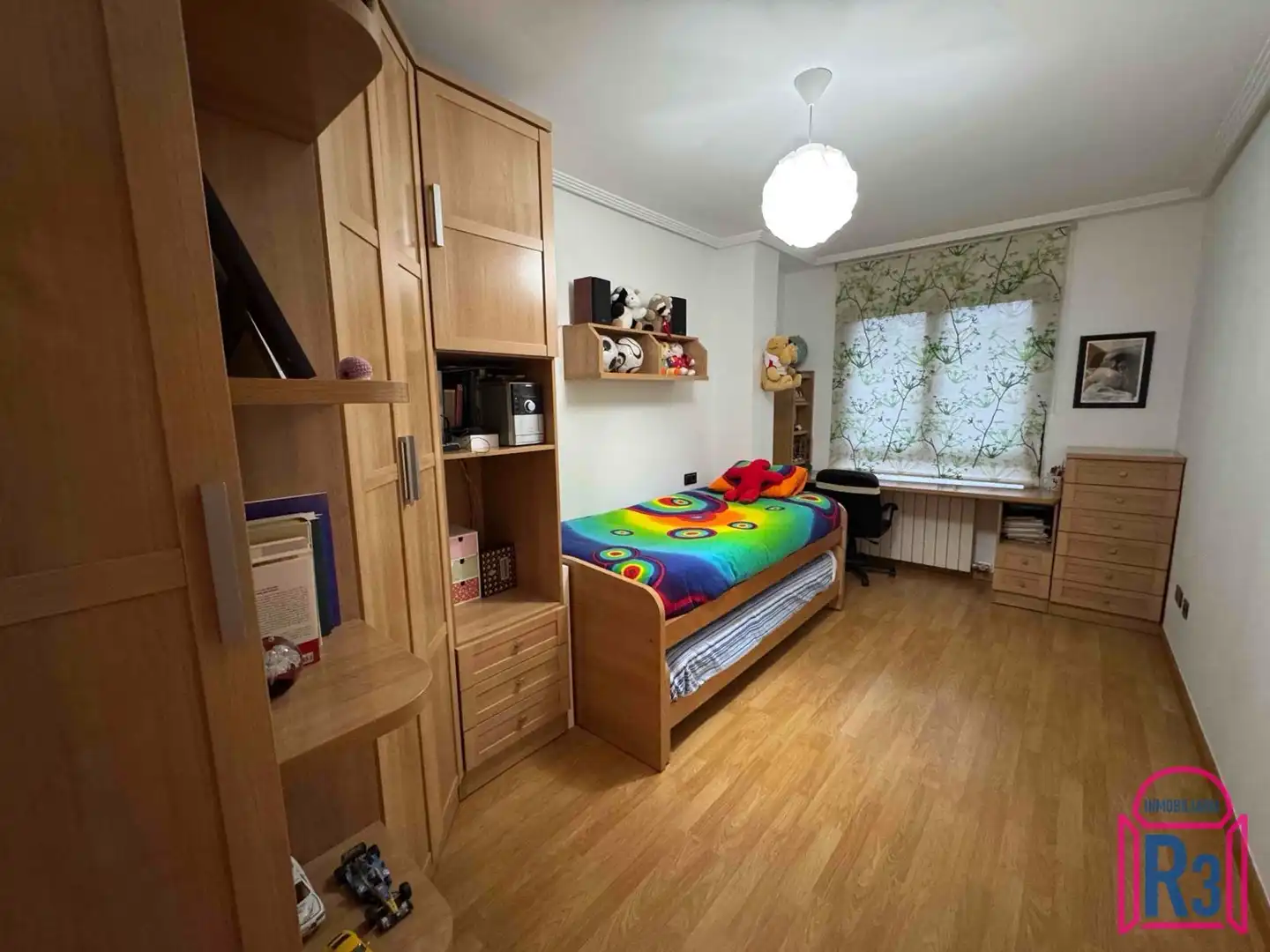 Habitación de Piso en venta en León Capital  con Calefacción, Terraza y Trastero