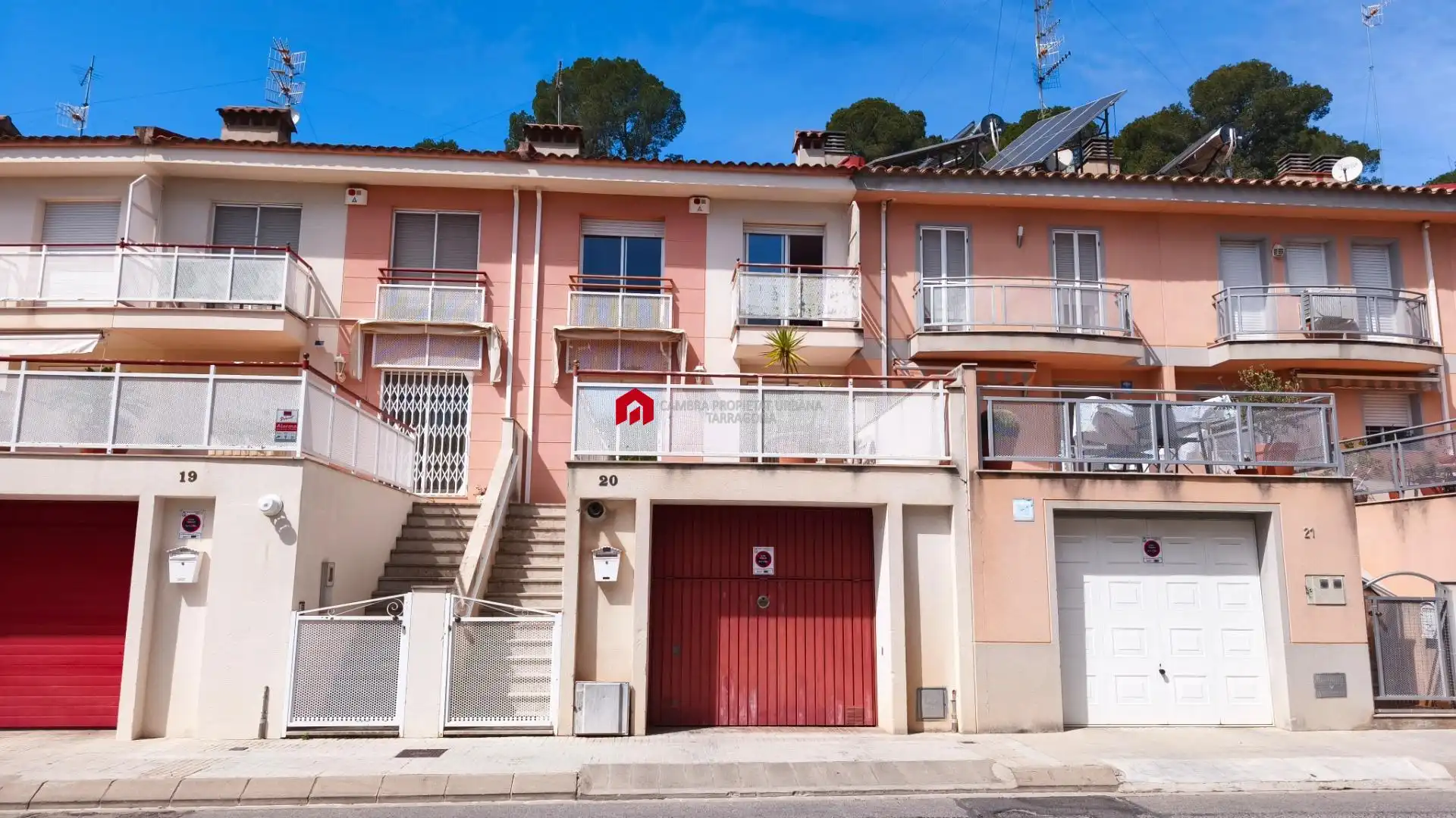 Exterior view of Single-family semi-detached for sale in Roquetes  with Air Conditioner, Heating and Private garden