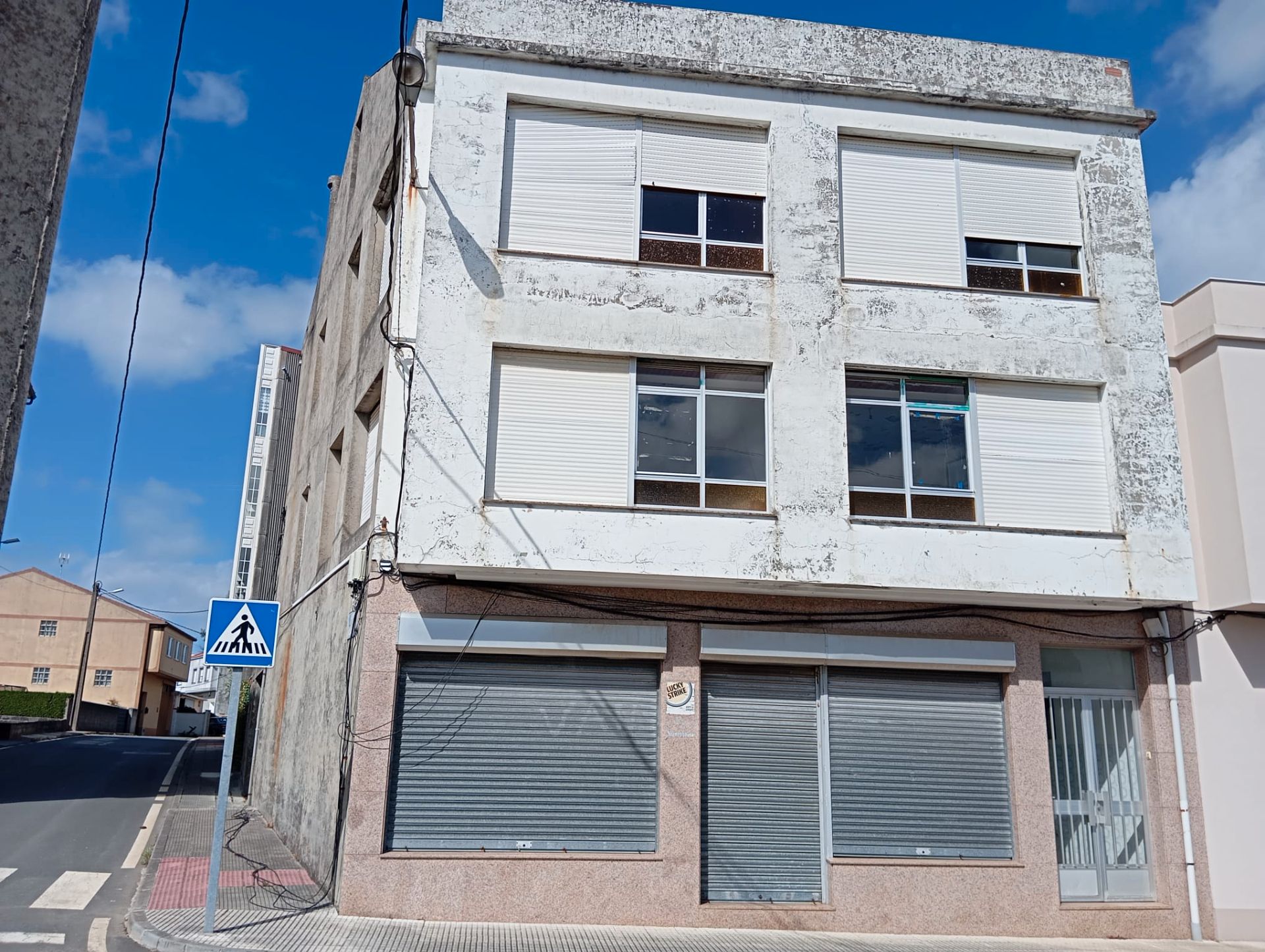 Exterior view of Building for sale in Coristanco