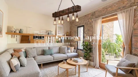 Foto 2 de Piso en venta en Carrer de L'hospital, 64, Torroella de Montgrí, Girona