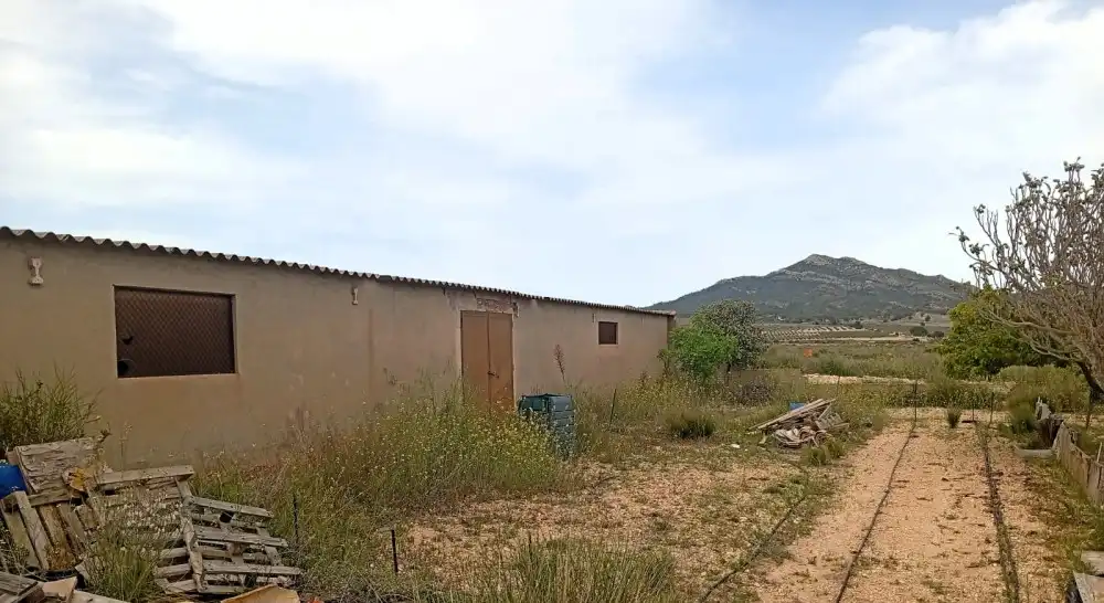 Flat for sale in Salinas