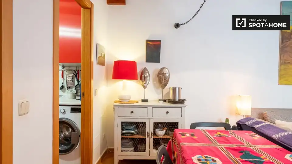 Flat with terrace to rent in Tetuán, imagen 7