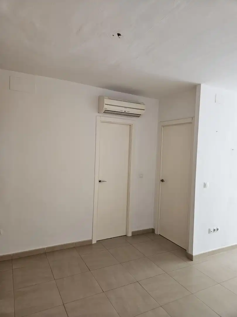 Piso de alquiler en Sevilla con Aire acondicionado, Calefacción y Balcón