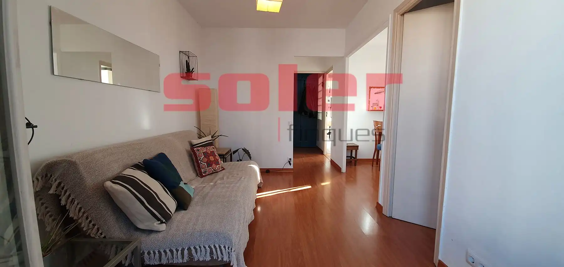 Sala de estar de Piso de alquiler en Barcelona con Aire acondicionado, Calefacción y Parquet