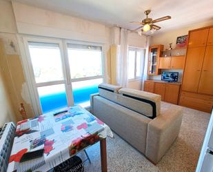 Sala d'estar de Estudi en venda en Casalarreina amb Terrassa i Moblat