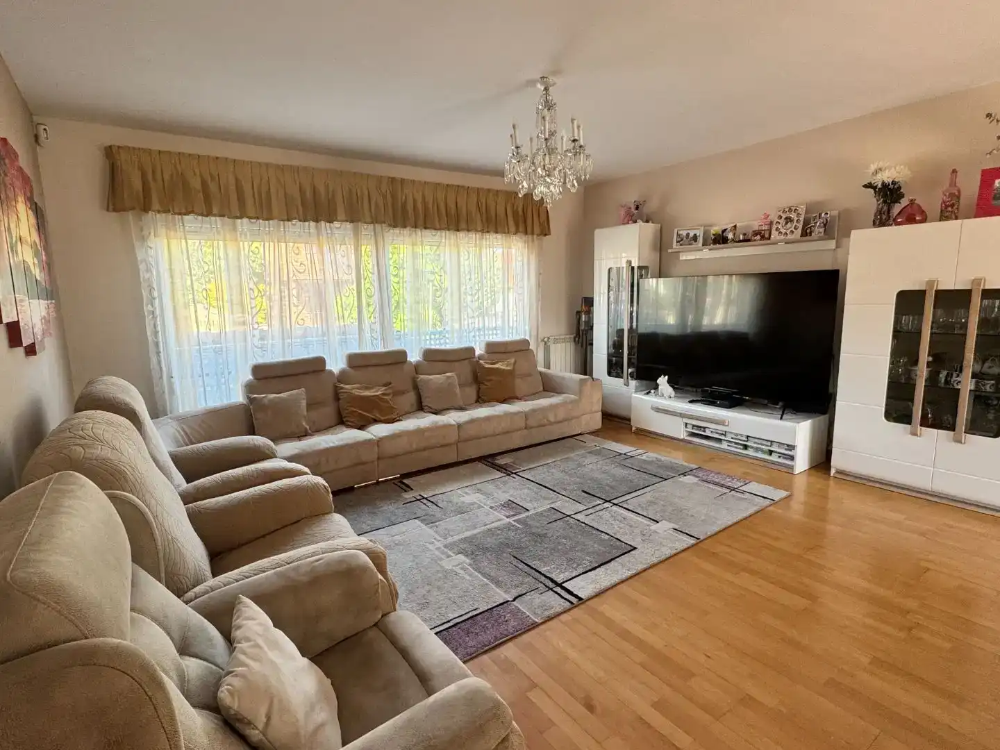 Living room of Houses for sale in Arganda del Rey  with Air Conditioner, Heating and Parquet flooring