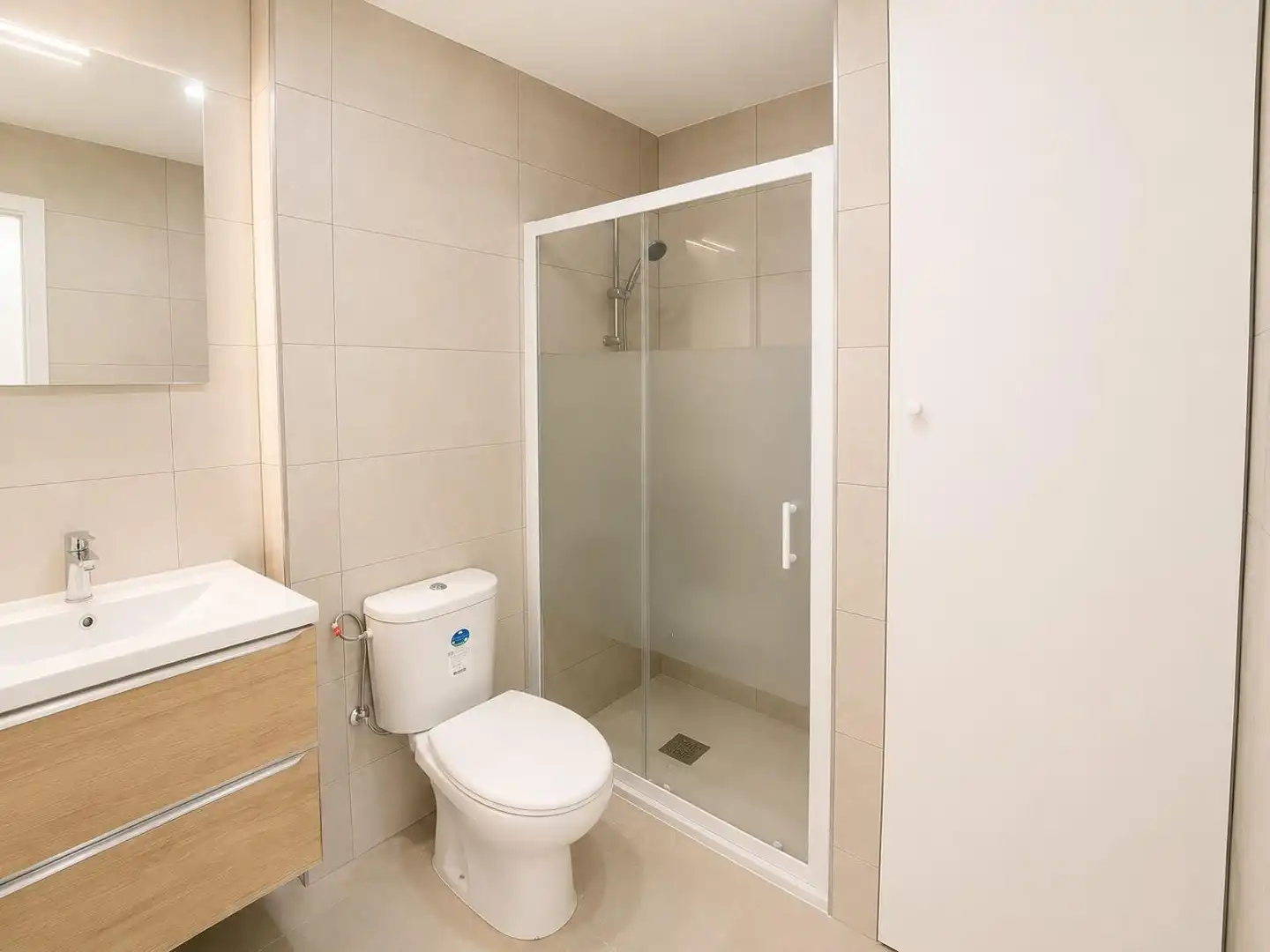 Bathroom of Flat for rent in Alcalá de los Gazules