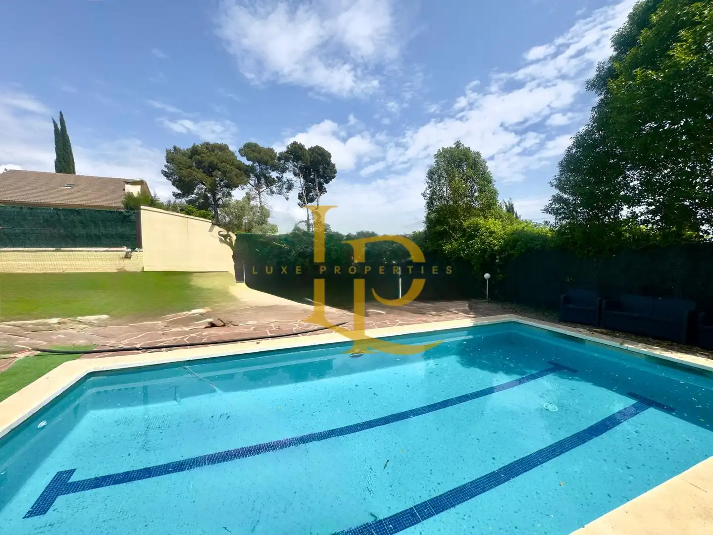 Piscina de Casa o chalet en venta en Caldes de Montbui con Aire acondicionado, Calefacción y Jardín privado