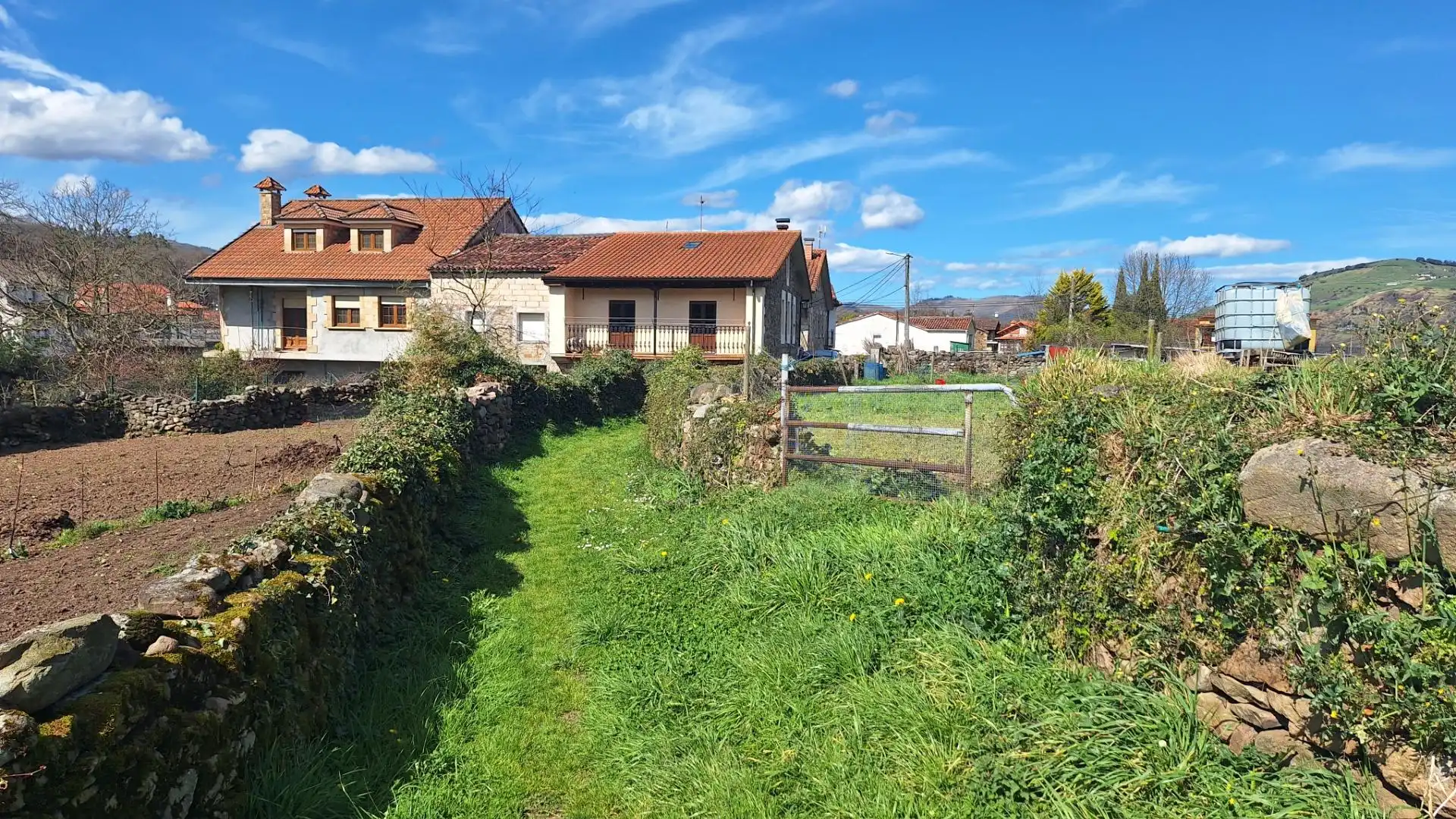 Terreno rustico in vendita a Selaya, imagen 4