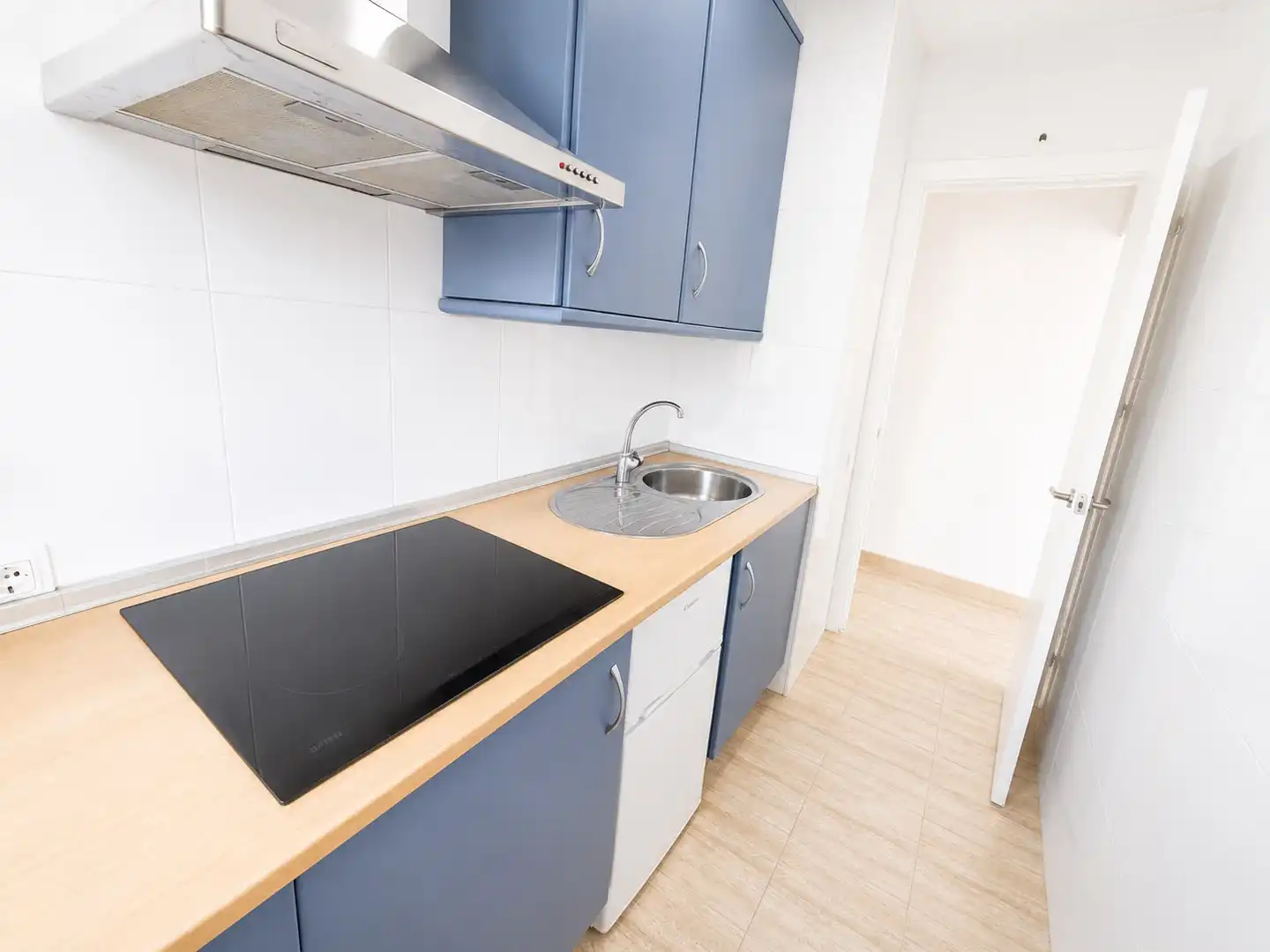 Kitchen of Flat for sale in Benalmádena  with Terrace, Furnished and Washing machine