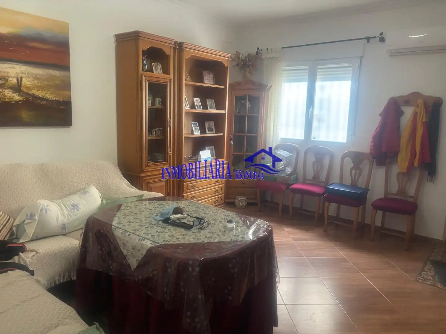 Sala d'estar de Casa o xalet en venda en Periurbano Este - Campiña