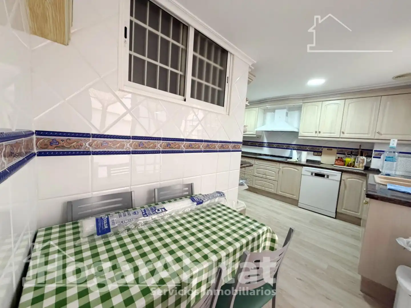 Kitchen of Flat for sale in Torrent  with Air Conditioner, Terrace and Furnished