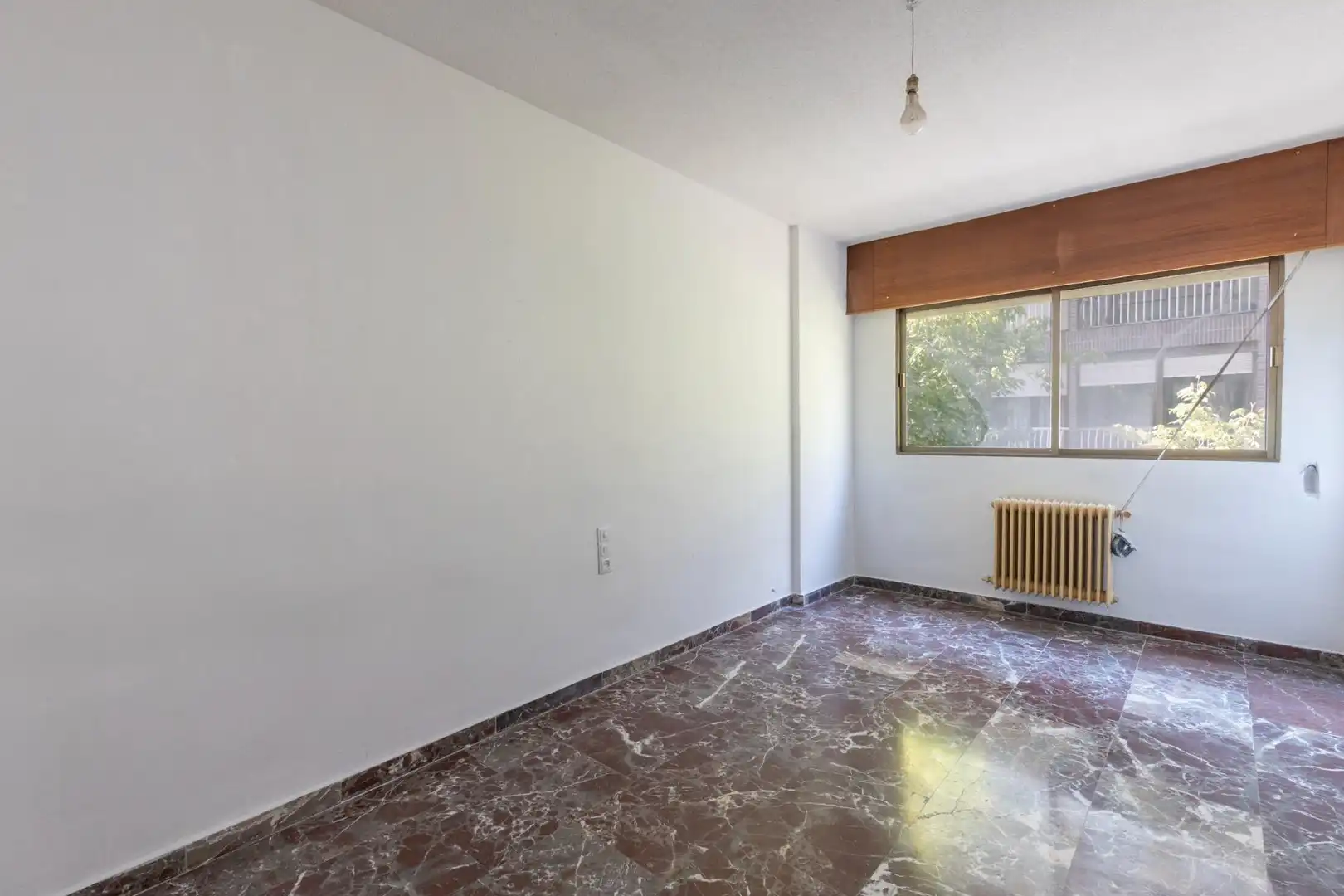Schlafzimmer von Wohnung zum Verkauf in Granada mit Heizung, Terrasse und Balkon