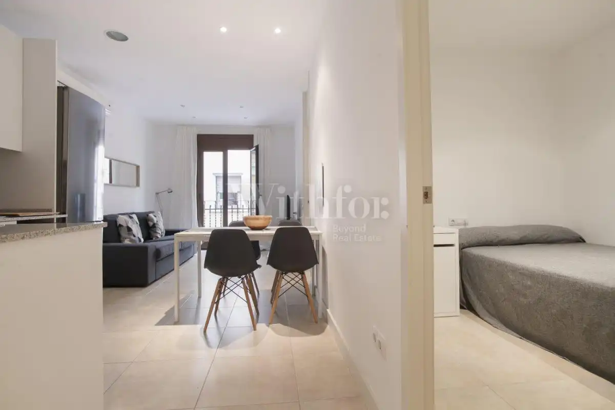 Habitación de Piso en venta en Barcelona con Aire acondicionado, Calefacción y Balcón