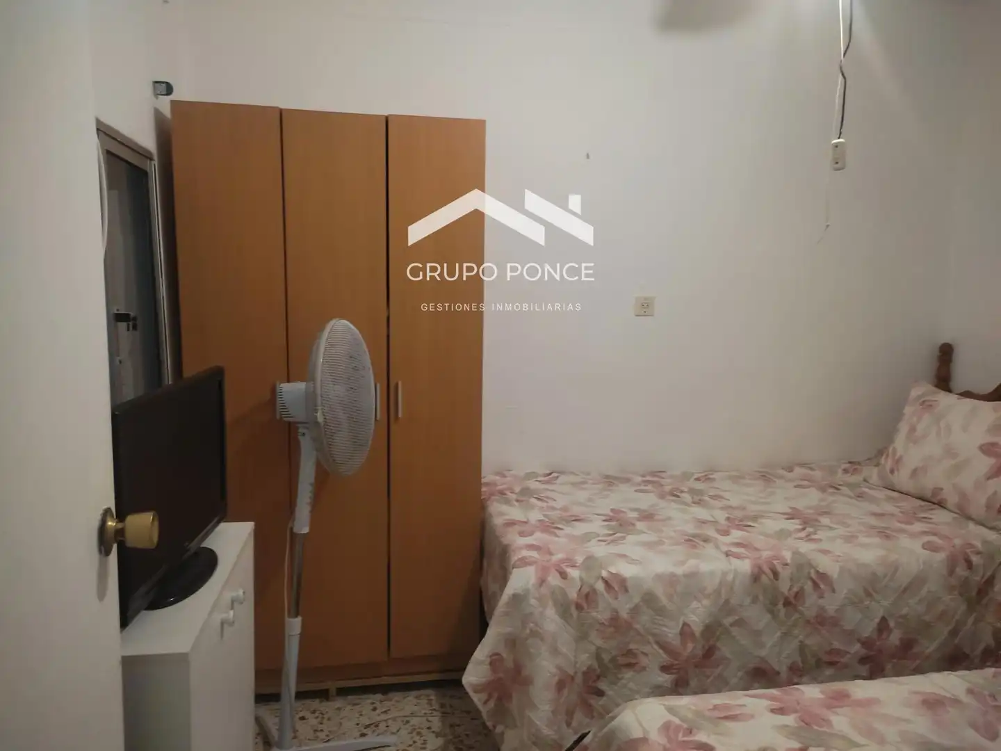 Habitación de Terreno en venta en Rota