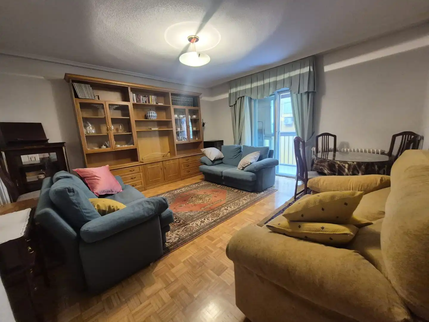 Flat for rent in Ávila, Ávila