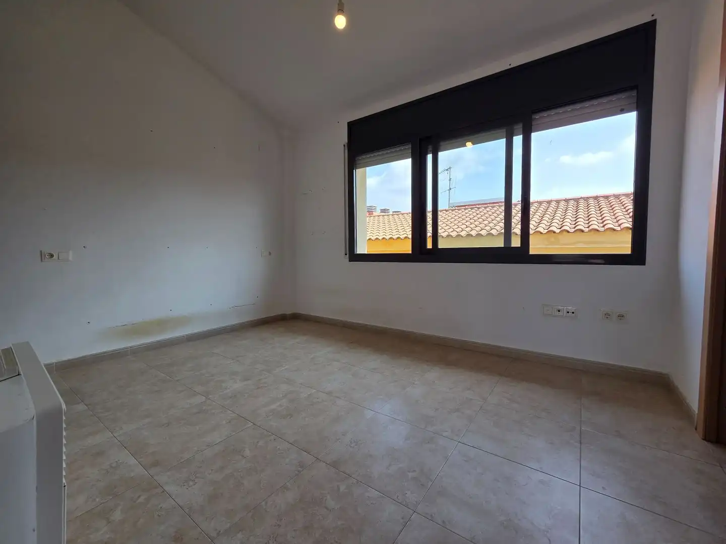 Habitación de Piso en venta en Vinyols i els Arcs con Calefacción y Terraza