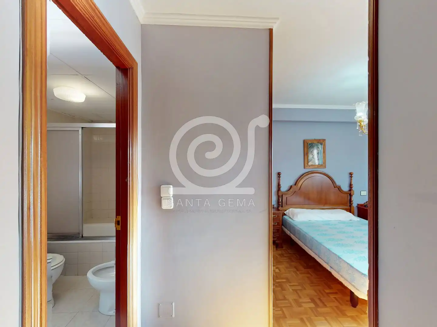 Bedroom of Flat for sale in A Coruña Capital   with Heating, Storage room and Furnished