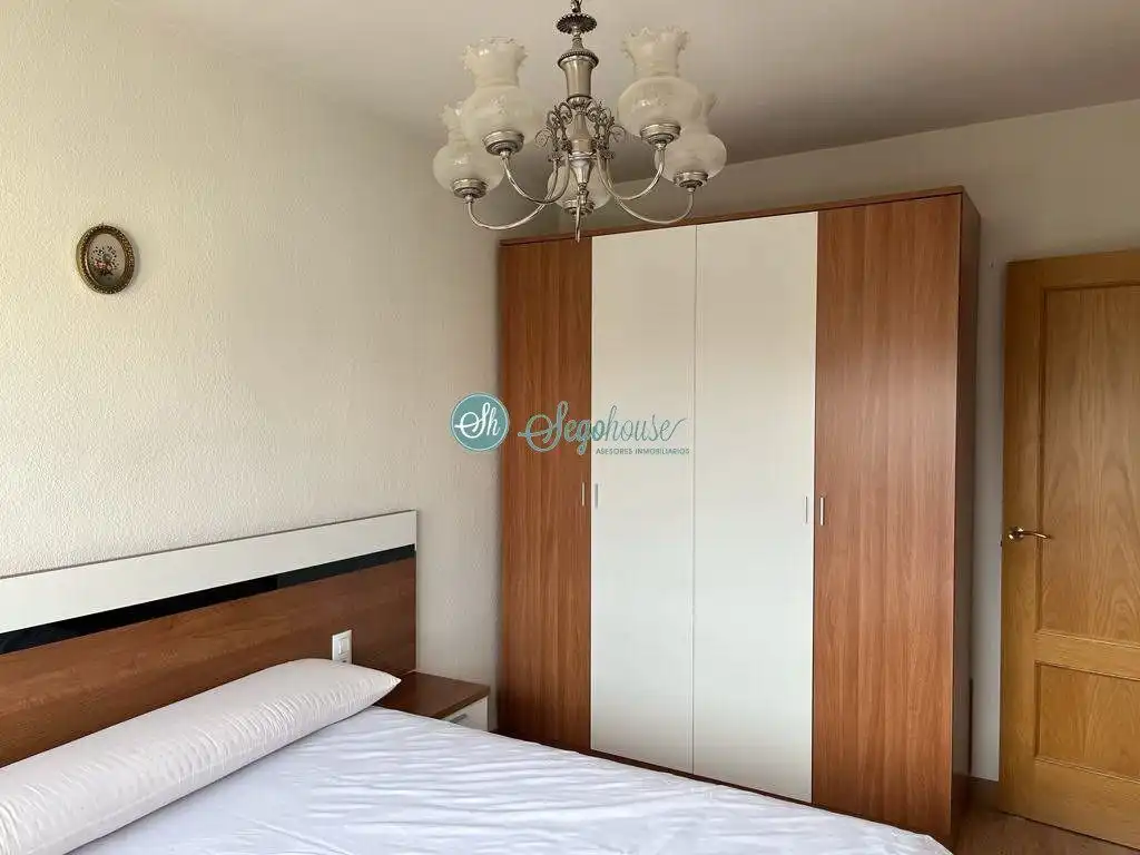 Schlafzimmer von Wohnung zum Verkauf in Segovia mit Heizung, Terrasse und Abstellraum