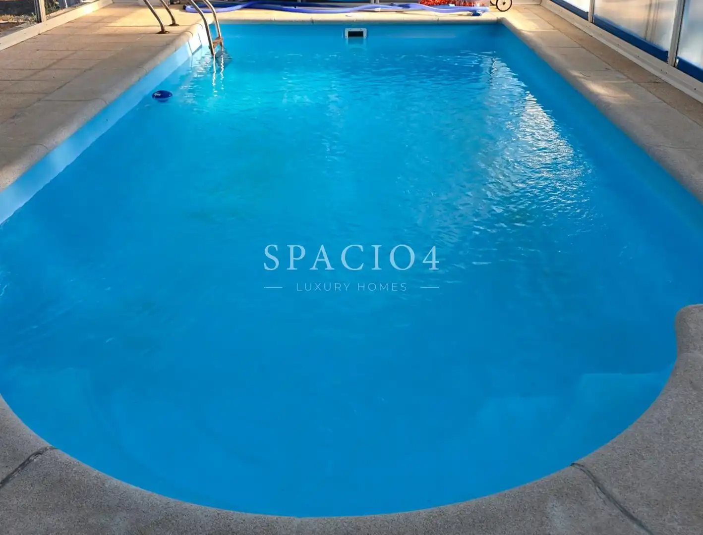 Piscina de Casa o chalet en venta en Marugán, Segovia