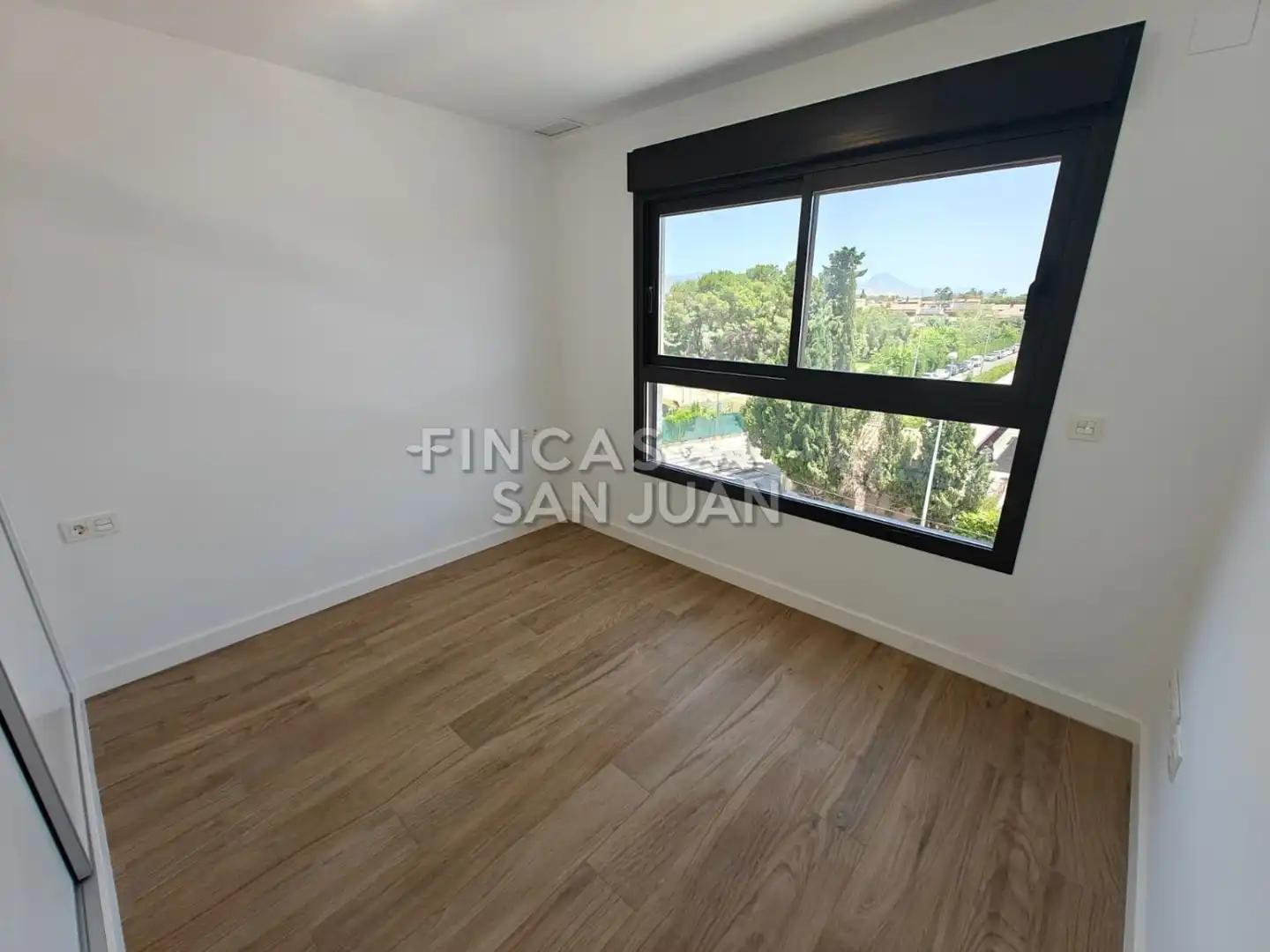 Habitación de Piso de alquiler en Sant Joan d'Alacant con Terraza, Trastero y Piscina comunitaria