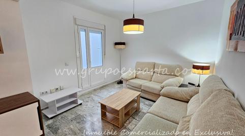 Foto 4 de Casa adosada en venta en Calle José Álvarez, 26, Sanlúcar la Mayor, Sevilla