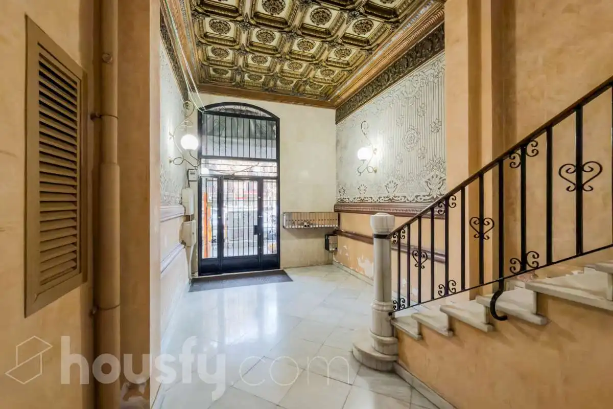 Piso con ascensor en venta en Carrer d'Enric Granados ., imagen 31