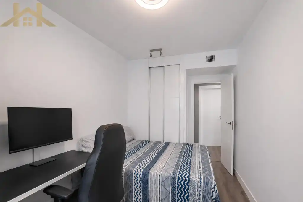 Bedroom of Attic for sale in Valdemoro  with Air Conditioner, Heating and Terrace