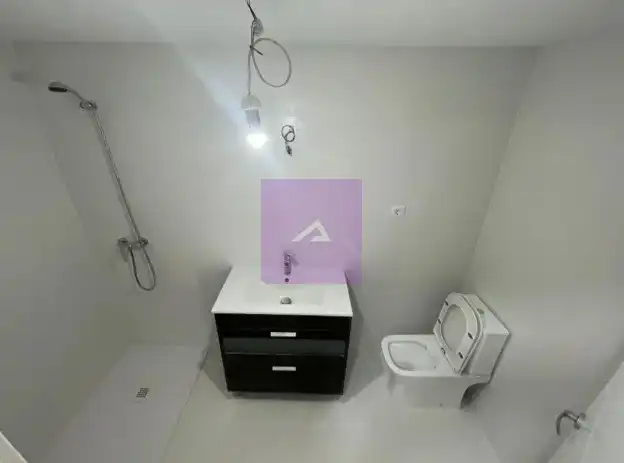 Baño de Piso en venta en Alaquàs con Balcón