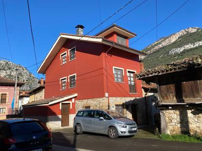 Exterior view of House or chalet for sale in Cabrales  with Heating