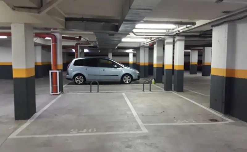 Einzelparkplatz zum Verkauf in JULIO REY PASTOR, imagen 9