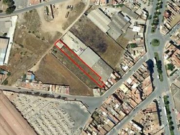 Terreno residenziale in vendita a Avenida Alemania-Italia