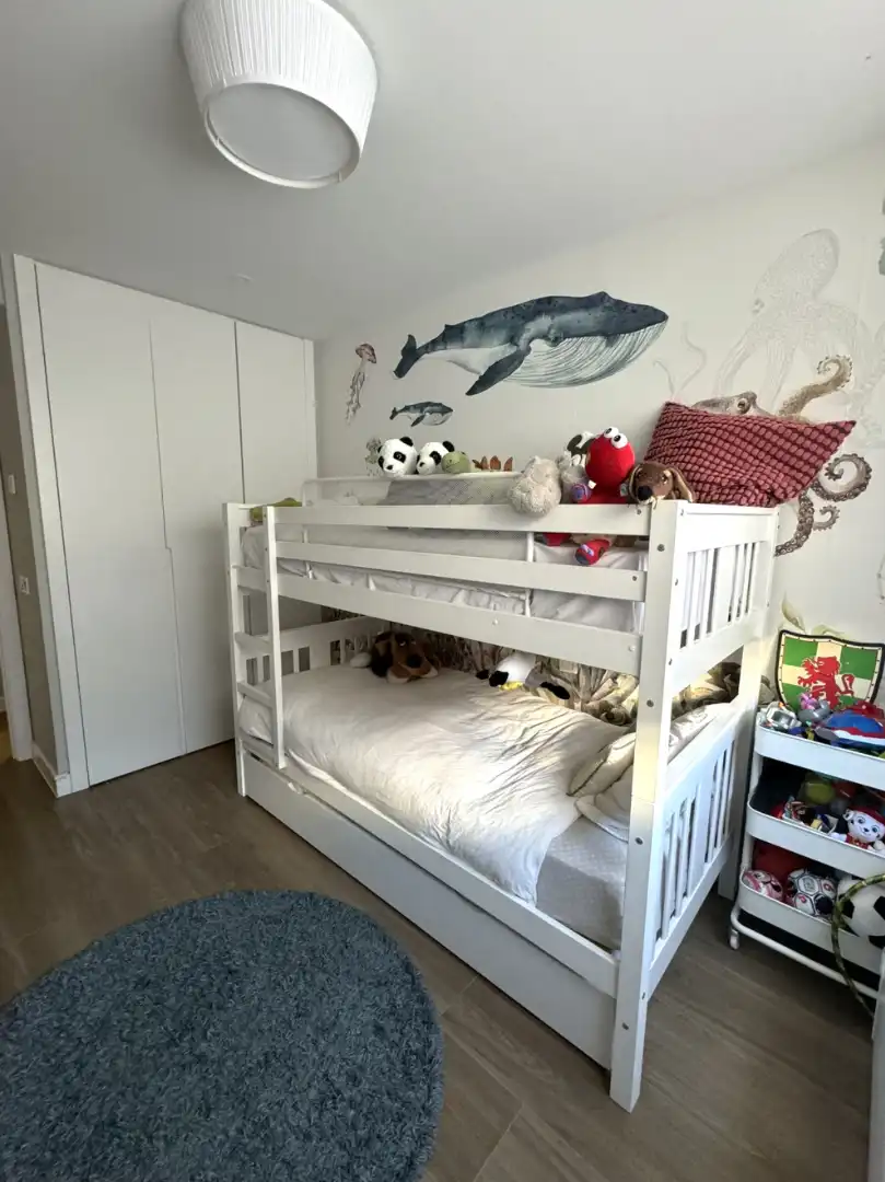 Habitación de Planta baja de alquiler en Boadilla del Monte con Aire acondicionado, Calefacción y Jardín privado