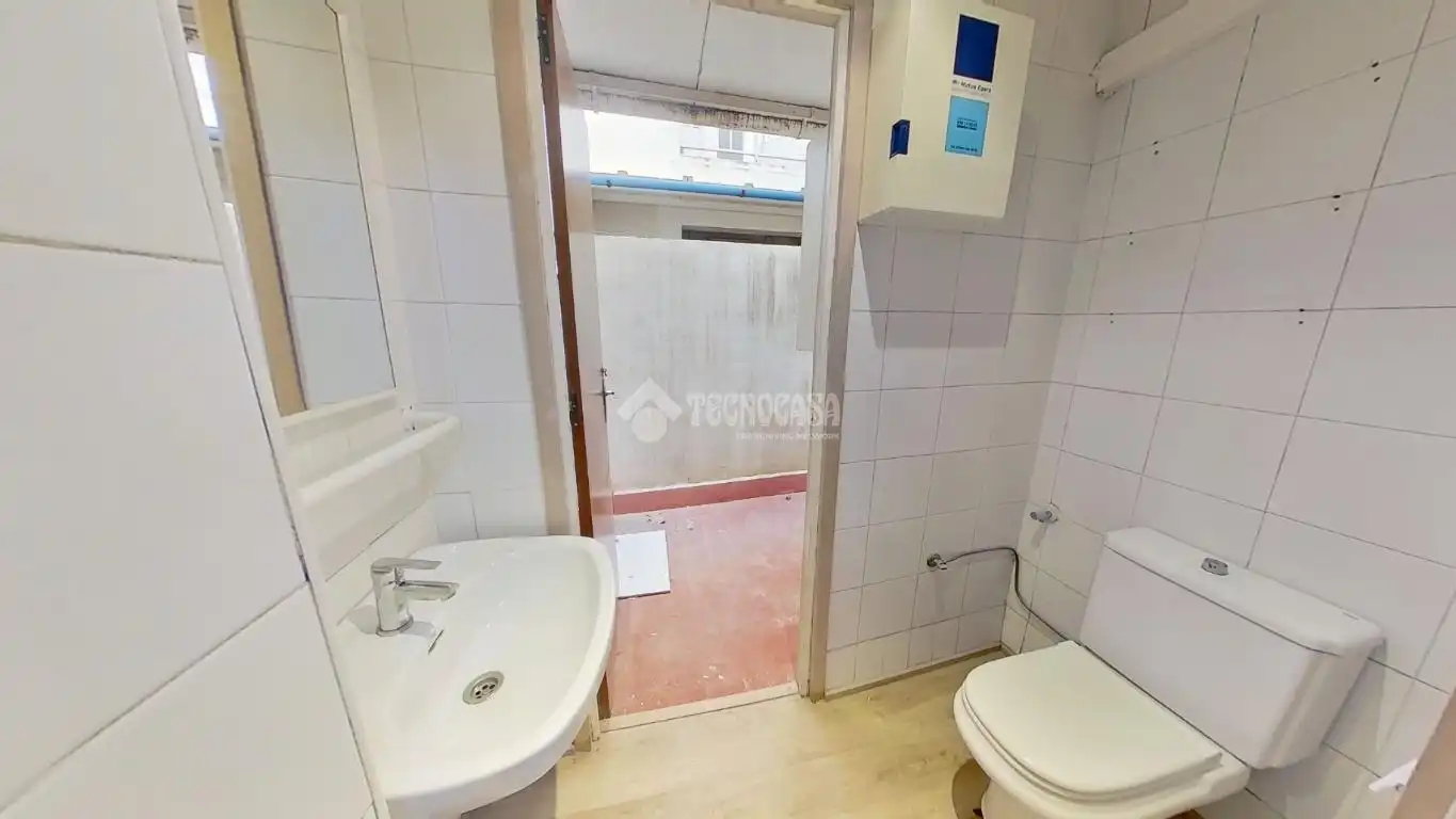Bany de Pis en venda en Sabadell