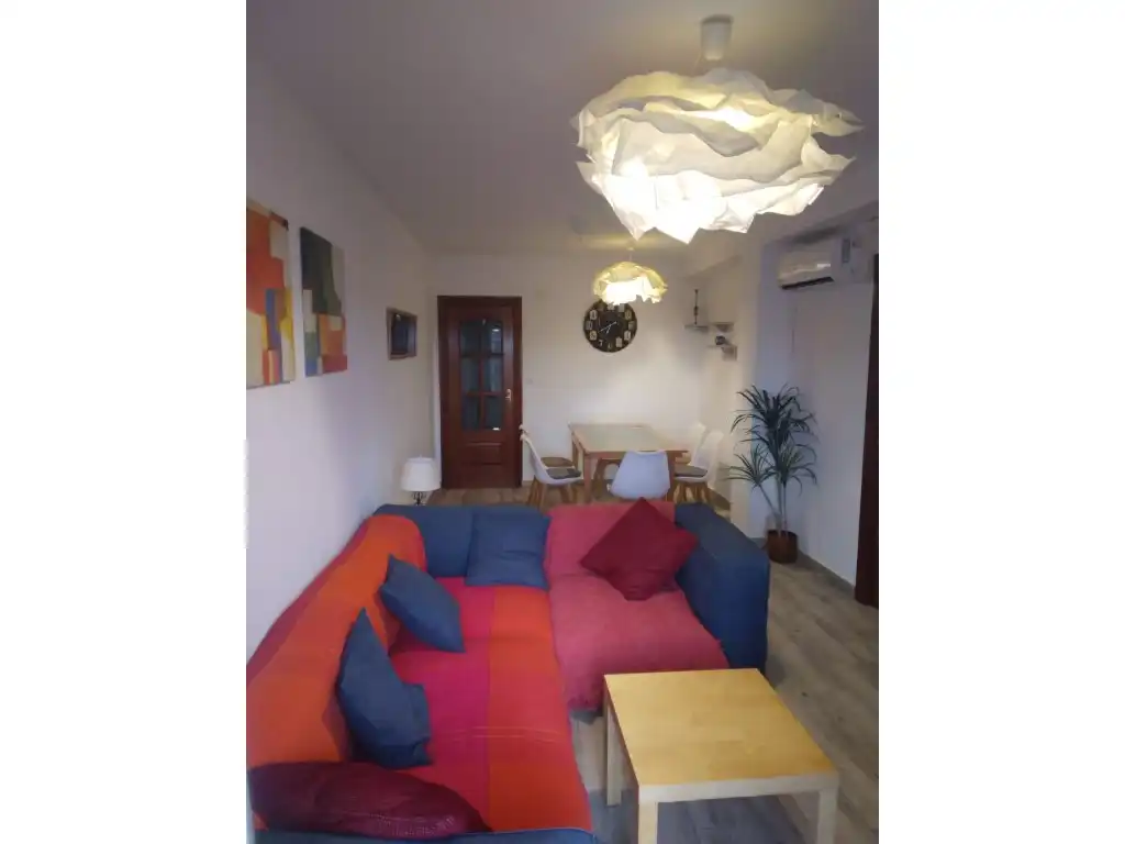 Flat with lift to rent in Calle Luz Casanova, imagen 2