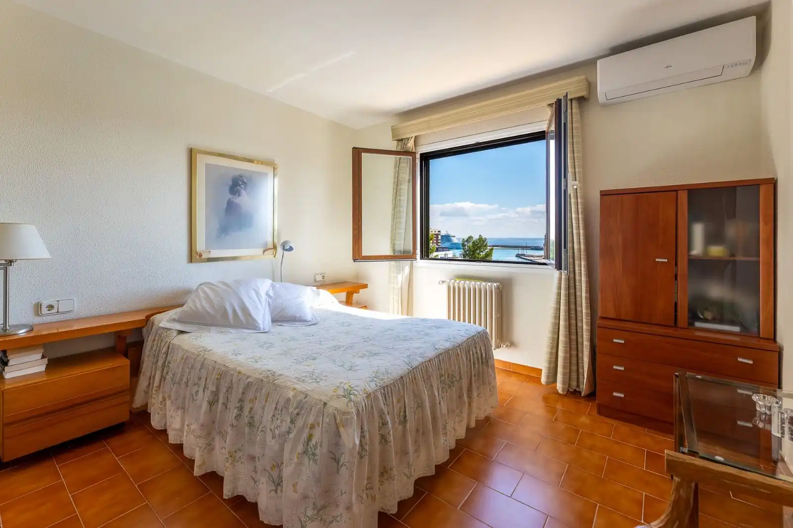 Schlafzimmer von Einfamilien-Reihenhaus zum Verkauf in  Palma de Mallorca mit Klimaanlage, Heizung und Terrasse