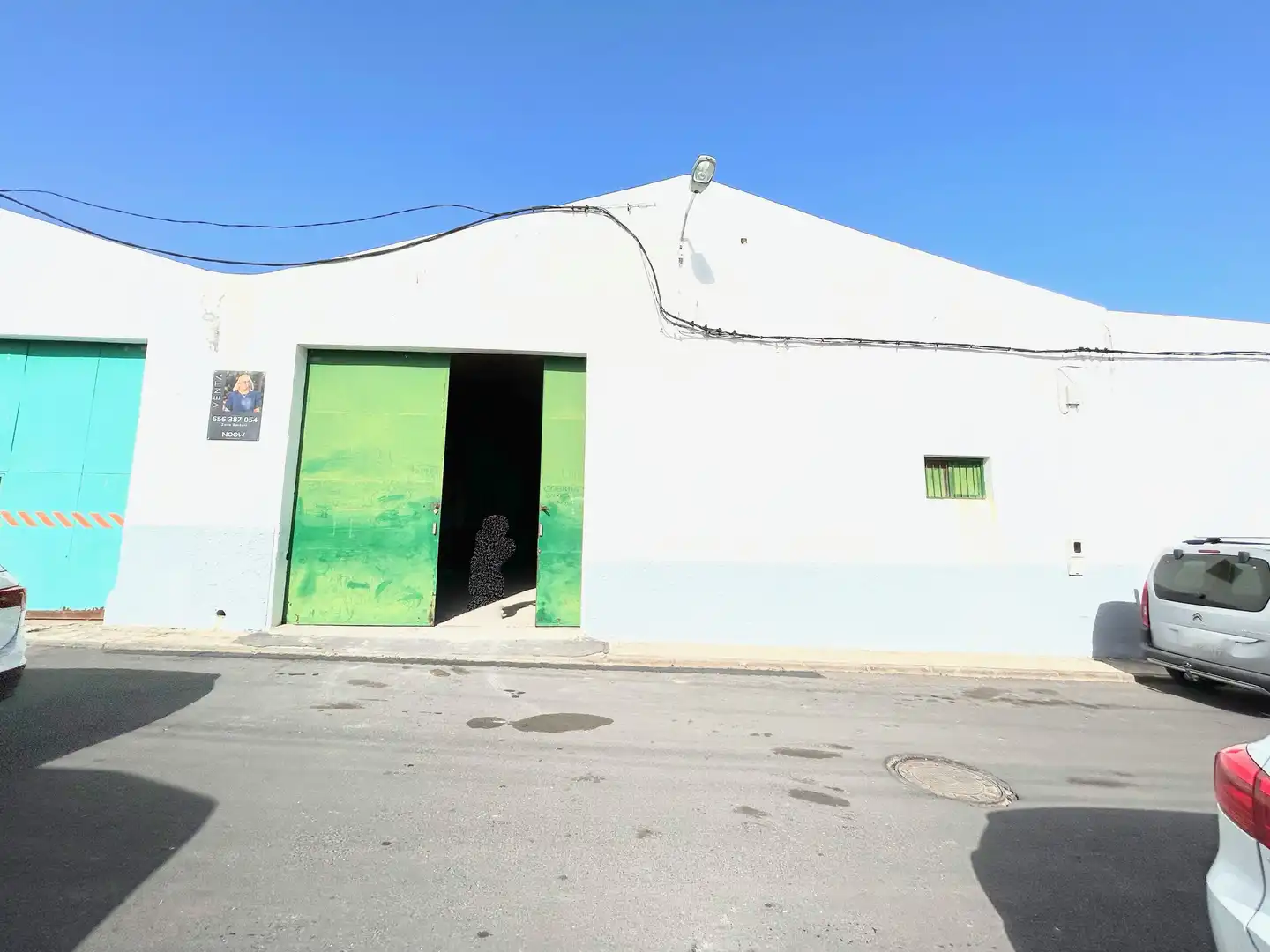 Vista exterior de Nave industrial en venta en Arico