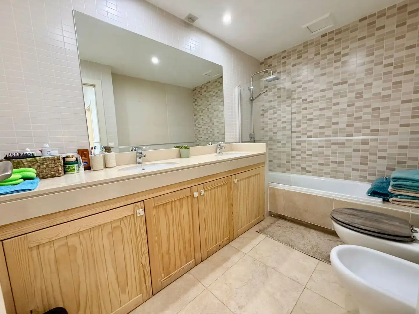 Badezimmer von Maisonette zum Verkauf in Antigua