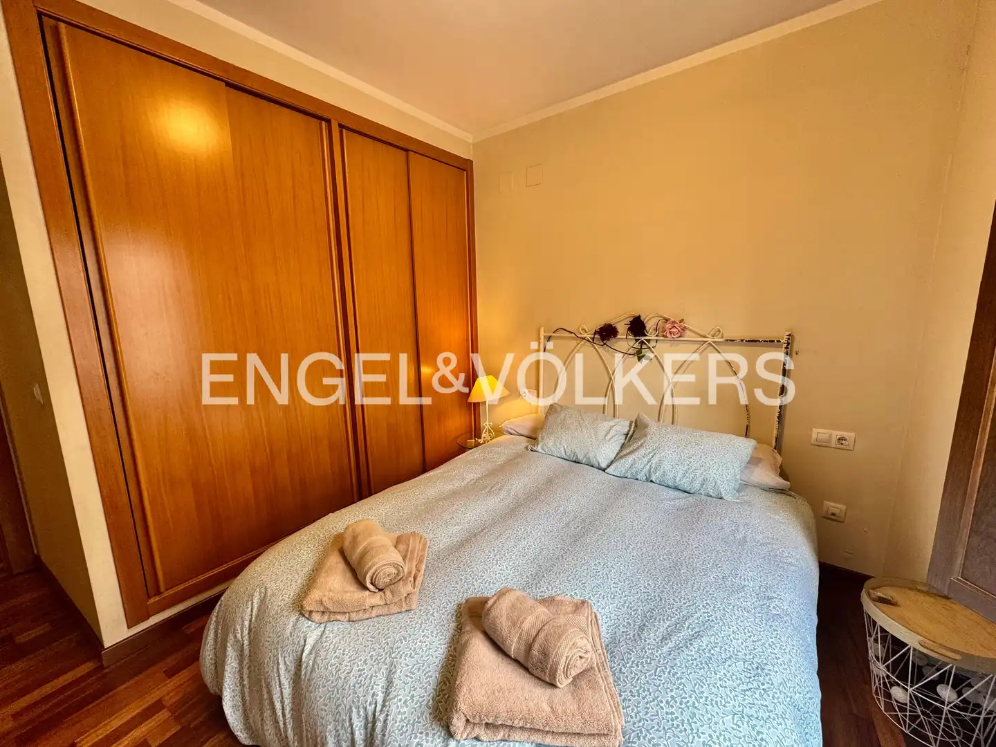 Habitación de Piso de alquiler en Valencia con Aire acondicionado, Calefacción y Parquet