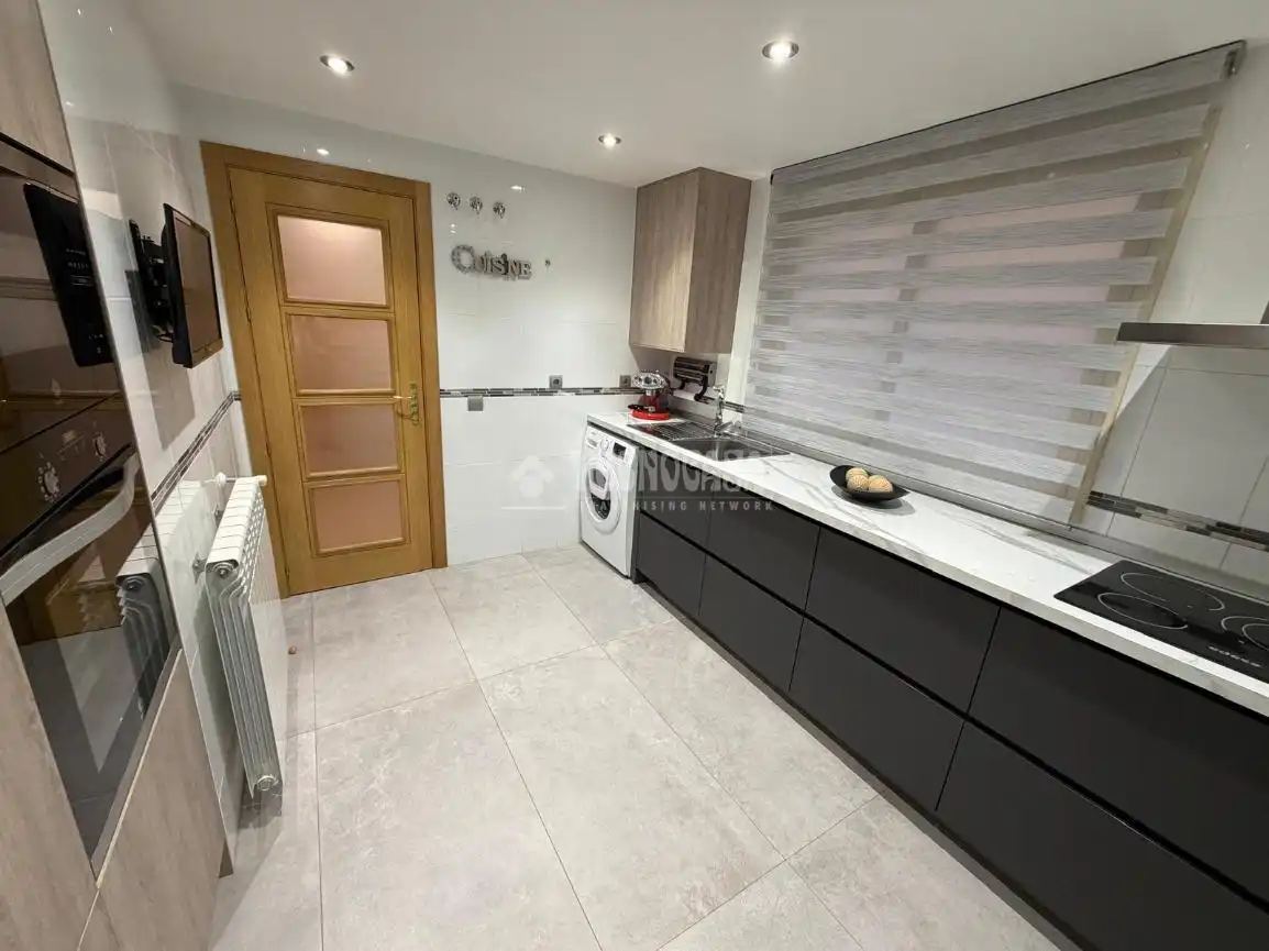 Flat for sale in Restón I - Restón II