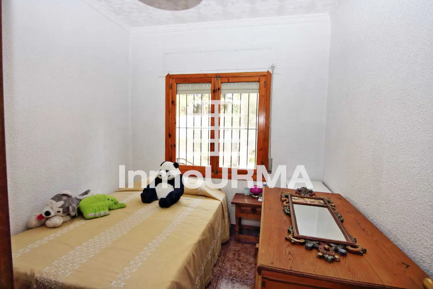 Habitación de Casa o chalet en venta en Elda con Aire acondicionado, Calefacción y Jardín privado