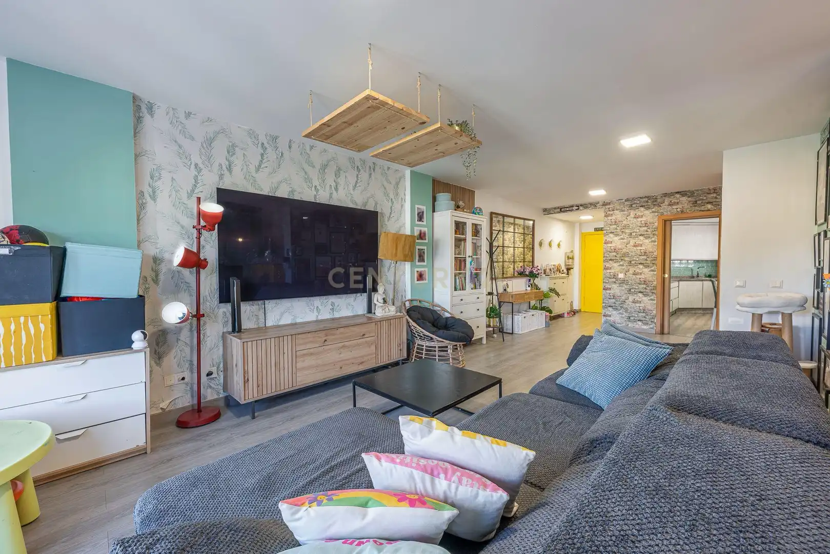 Sala d'estar de Apartament en venda en Marbella amb Aire condicionat, Traster i Balcó