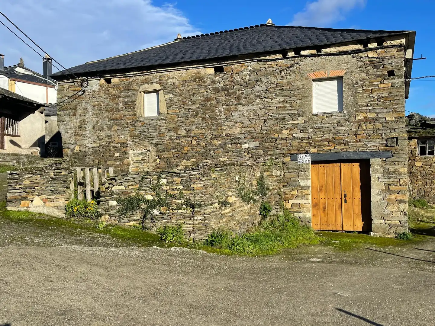 Vista exterior de Casa o chalet en venta en Grandas de Salime
