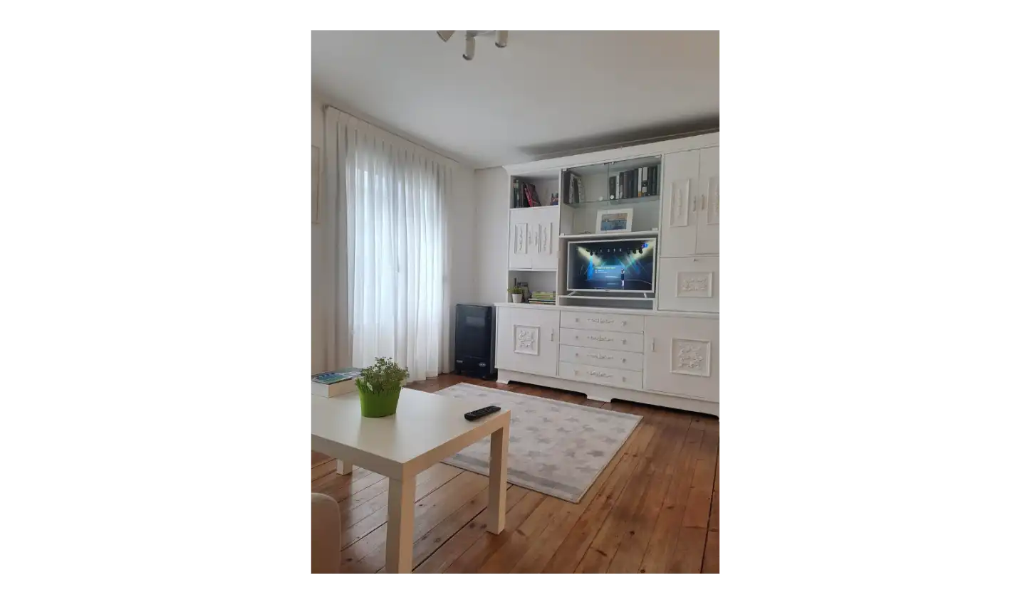 Living room of Flat for sale in Bilbao   with Balcony